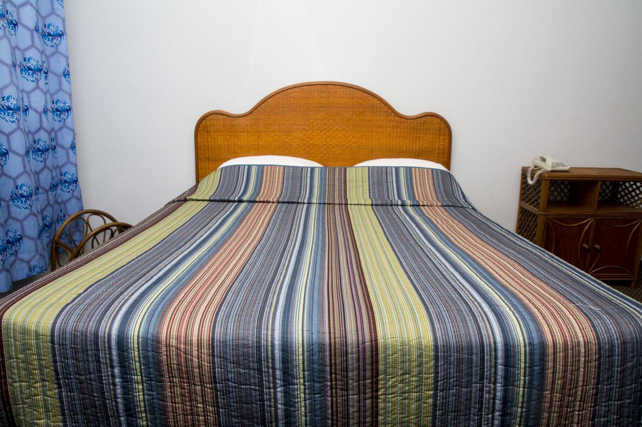 Windjammer International Cuisine & Comfort Inn Georgetown Eksteriør bilde