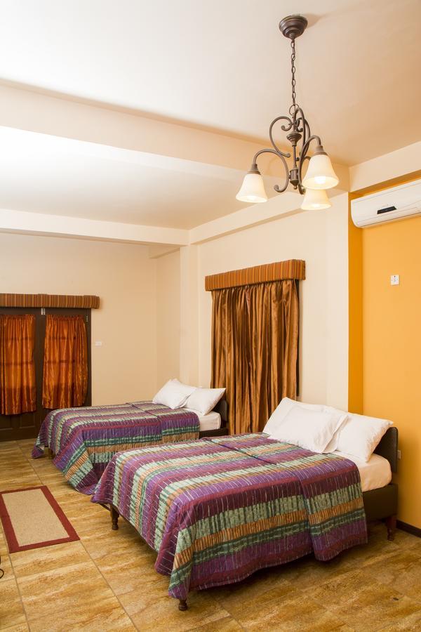 Windjammer International Cuisine & Comfort Inn Georgetown Eksteriør bilde