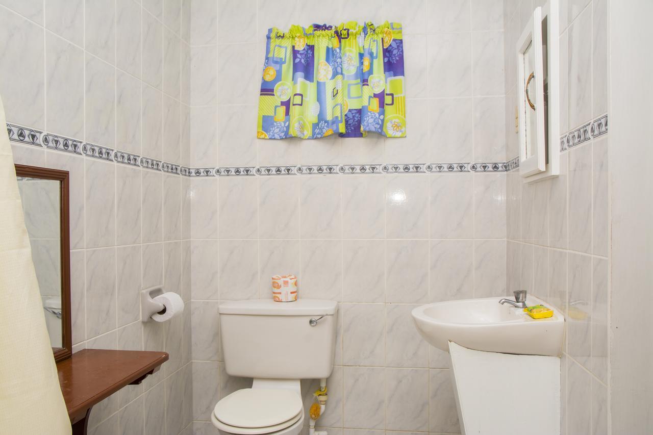Windjammer International Cuisine & Comfort Inn Georgetown Rom bilde