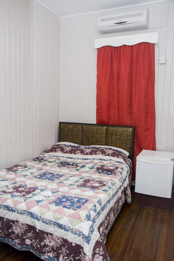 Windjammer International Cuisine & Comfort Inn Georgetown Rom bilde